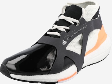 ADIDAS BY STELLA MCCARTNEY - Sapatilha de corrida 'Ultraboost 21' em preto: frente