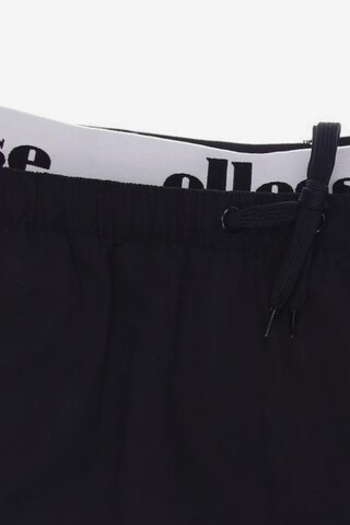 ELLESSE Shorts in 33 in Black