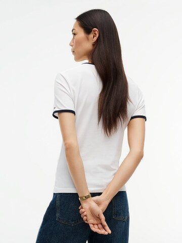 TOMMY HILFIGER T-Shirt in Weiß