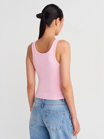 Dilvin Top in Pink