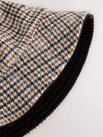 Next Klobouk – mix barev