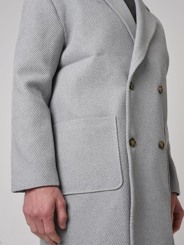 Cappotto di mezza stagione di Antioch in grigio