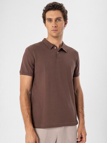 Antioch Póló - barna: elől