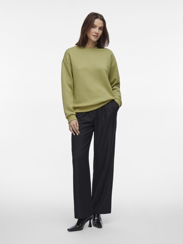 VILA Sweatshirt 'VISandy' in Groen