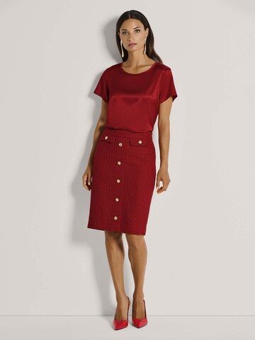 MADELEINE Rok in Rood