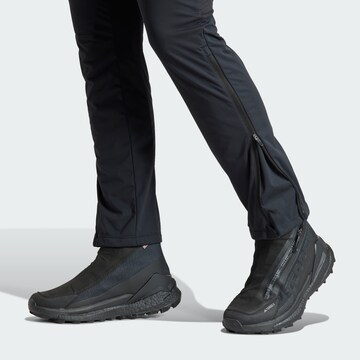 ADIDAS TERREX Slimfit Outdoorhose 'Xperior' in Schwarz