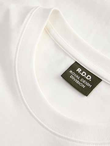 R.D.D. ROYAL DENIM DIVISION Bluser & t-shirts i hvid