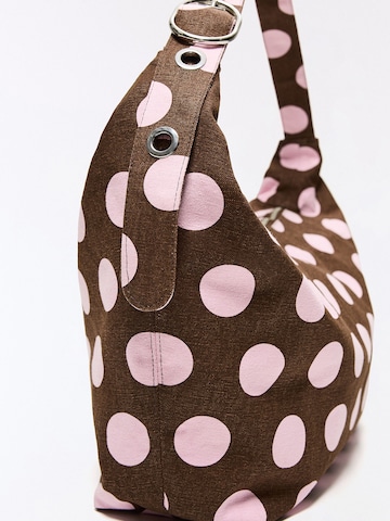 Bershka Handtas in Bruin