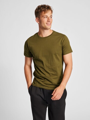 Hummel T-Shirt in Grün: predná strana