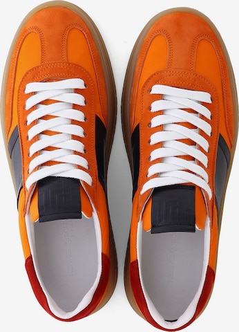 Kennel & Schmenger Sneakers laag ' DRIFT ' in Oranje