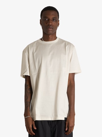 T-Shirt LOW BRAND en beige : devant