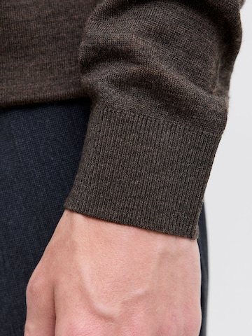 Pullover '12216829' di JACK & JONES in marrone