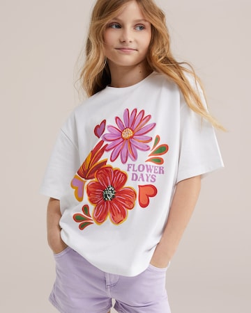 WE Fashion Футболка в Белый: спереди