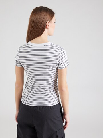 Nike Sportswear Shirt in White