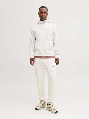 JACK & JONES Кофта на молнии 'JJTHATCHER' в Белый