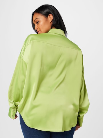 Nasty Gal Plus Blouse in Green