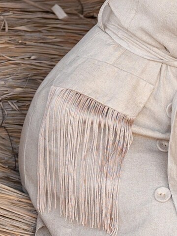 JIORO Kleid 'ESSENTIALS' in Beige