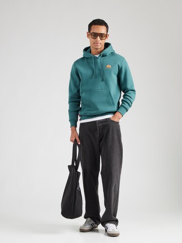 ALPHA INDUSTRIES Regular fit Πουλόβερ σε πράσινο