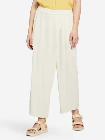 Masai Loose fit Pants in Beige: front