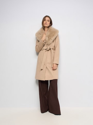 Manteau d’hiver Salsa Jeans en beige : devant