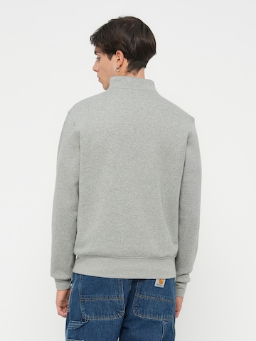 Nike Sportswear Sweatshirt 'CLUB' i grå