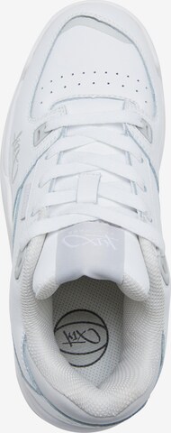 Sneaker bassa 'Glide' di K1X in bianco