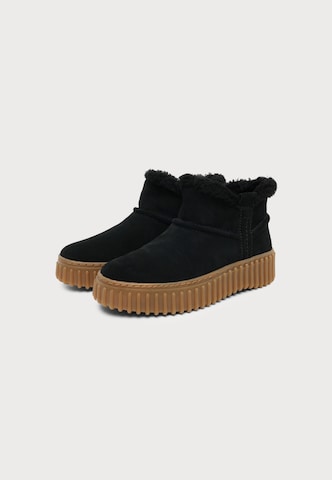 CLARKS Boots 'Torhill' in Black