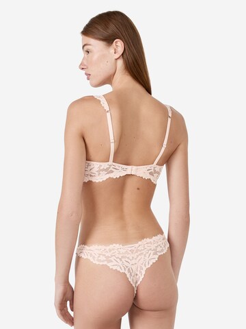 String 'Legende' di ETAM in rosa