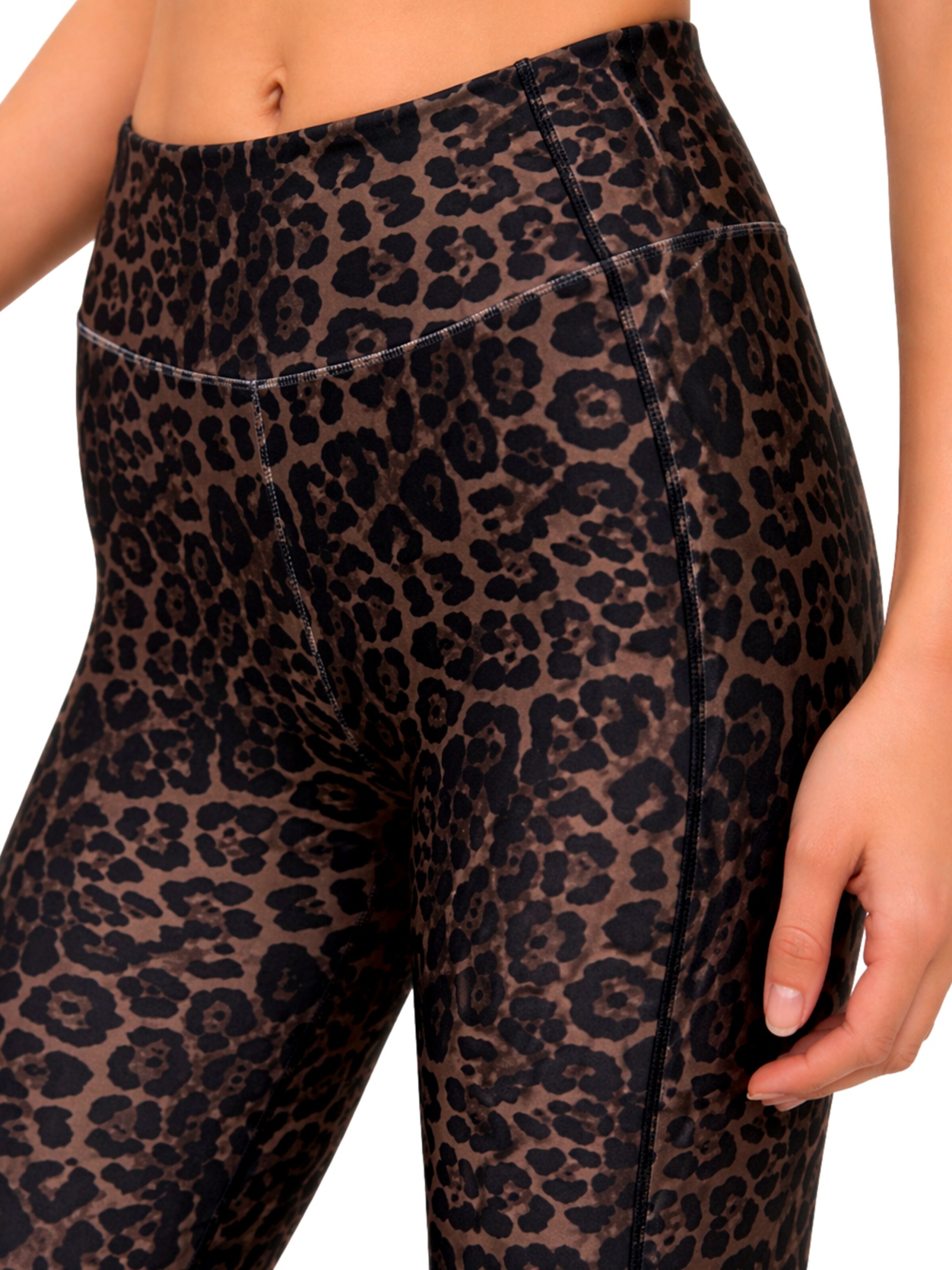 Skinny Pantalon de sport 'ONPRYA-2-MELEO' ONLY PLAY en marron