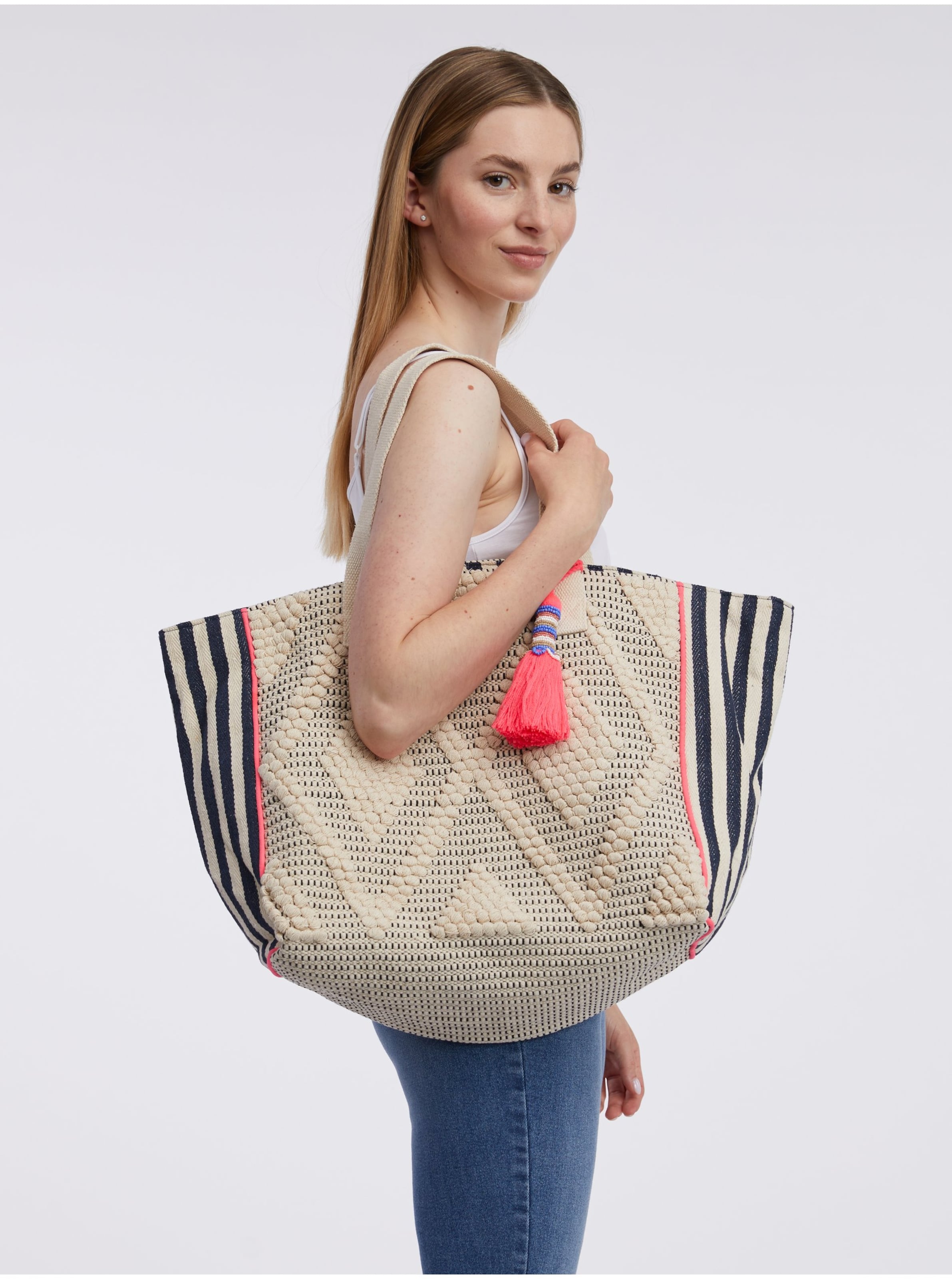 Leather shop beach bag