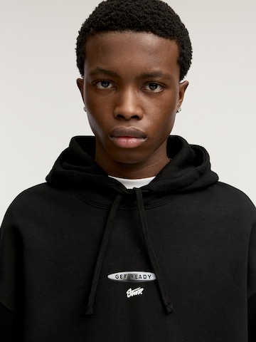 Pull&Bear Mikina – černá