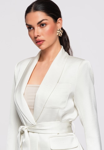 Ombre Blazer in White