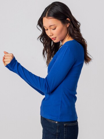 Honest Basics Shirt 'Long Rib'‌‌‌‌‌ in Blau