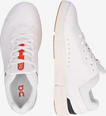 On Sneakers 'The Roger Advantage' in White