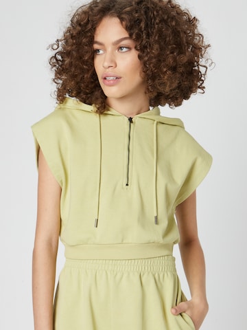 ABOUT YOU x Swalina&Linus Sweatshirt 'Alesa' in Green: front