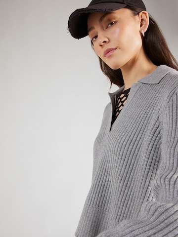 WEEKDAY Sweater 'Halima' in Grey