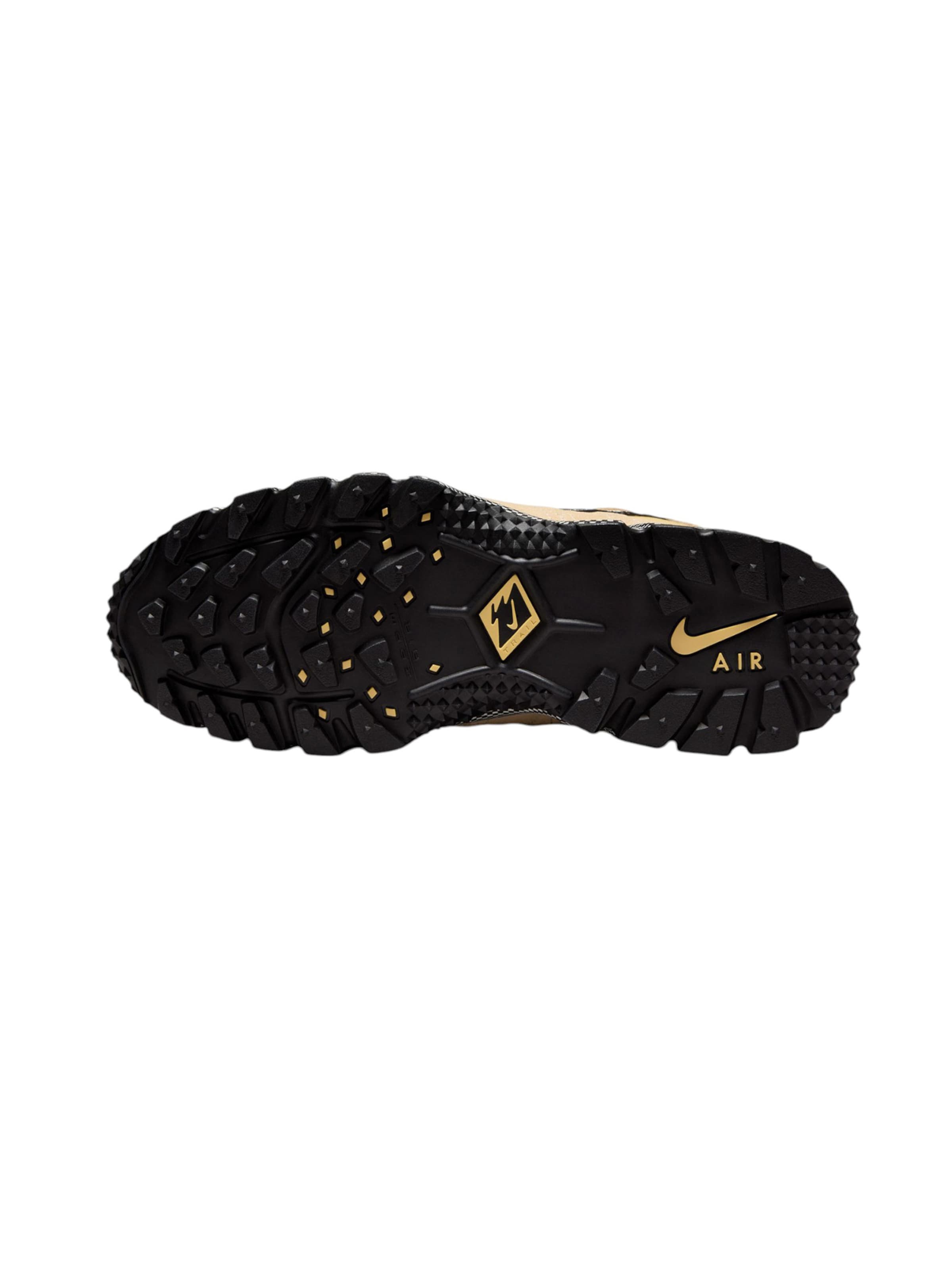 Nike Sportswear Sneakers laag 'HUMARA' in Beige