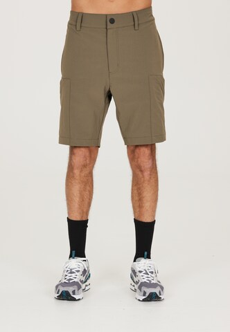 SOS Regular Outdoor Pants in Brown: front