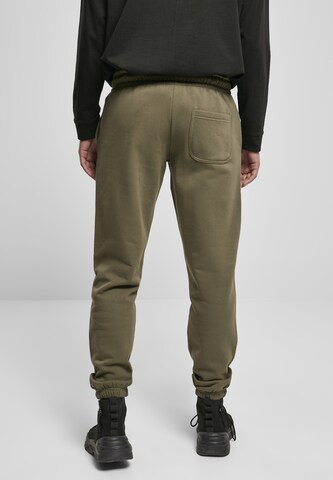 Urban Classics Tapered Pants in Green