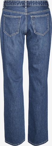 VERO MODA Regular Jeans 'PAM' in Blauw