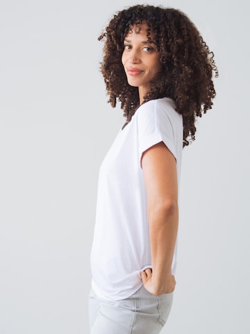Honest Basics - Camiseta 'Cap Tee' en blanco