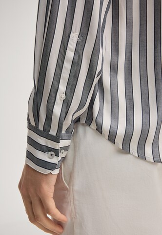 JOOP! Comfort fit Button Up Shirt 'Matty' in Blue