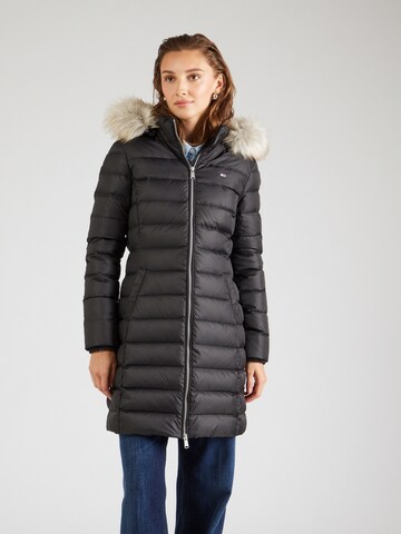 Tommy Jeans Wintermantel 'ESSENTIAL' in Zwart: voorkant