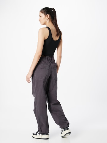 TOPSHOP Tapered Trousers in Grey