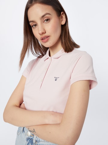 GANT - Camiseta en rosa