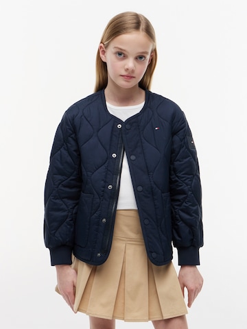 TOMMY HILFIGER Přechodná bunda – modrá: přední strana