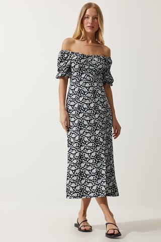 Happiness İstanbul Рокля в черно: отпред