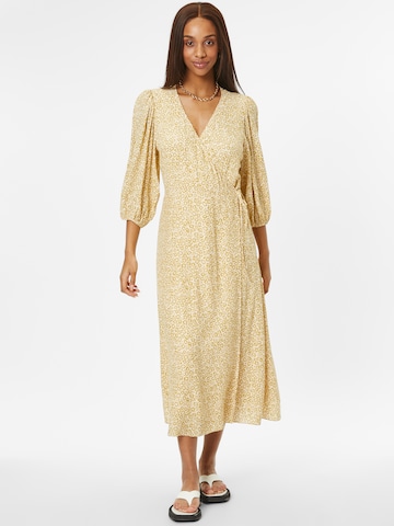 Robe CATWALK JUNKIE en beige : devant