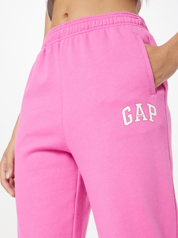 GAP Tapered Παντελόνι σε ροζ