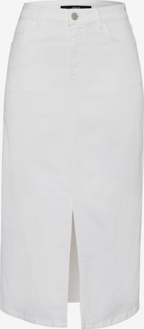 zero Skirt in White: front